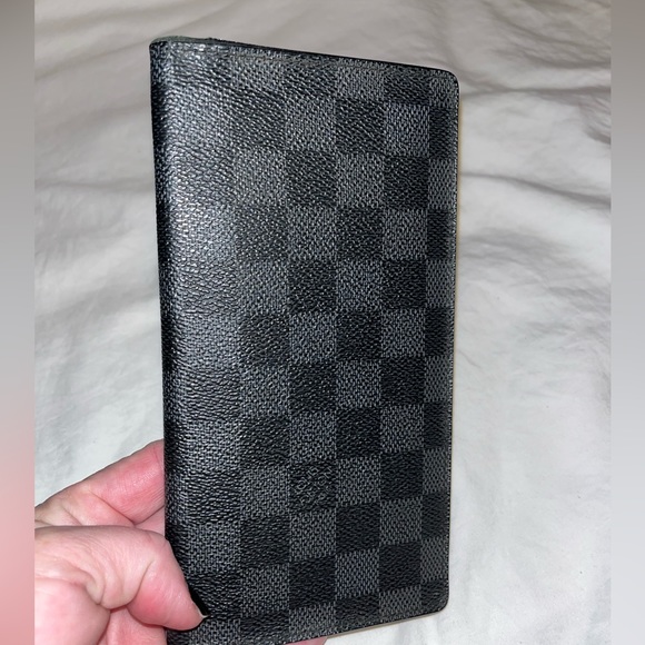 Authentic Louis Vuitton Brazza graphite damier wallet. Great Valentine gift! ❤️ - Picture 2 of 3